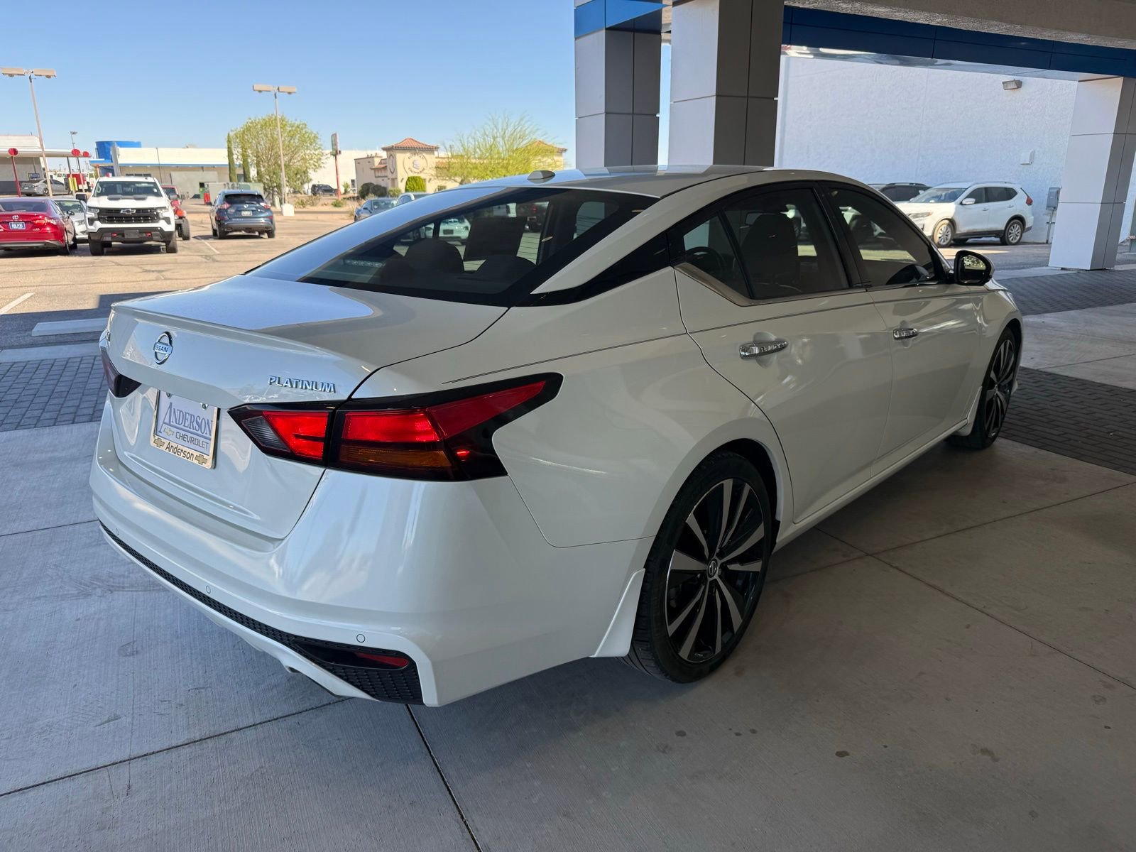 Used 2019 Nissan Altima 2.5 Platinum FWD image 5