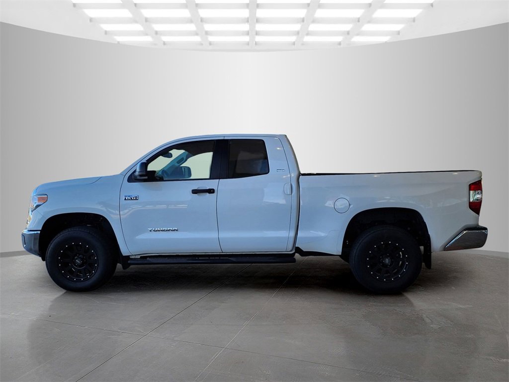 Used 2017 Toyota Tundra SR5 image 8