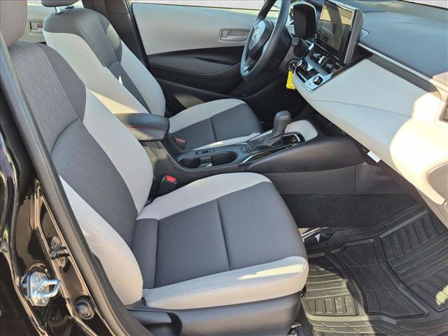 Used 2026 Toyota Corolla LE FWD image 19