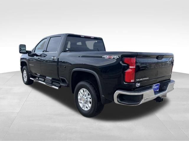 Used 2024 Chevrolet Silverado 2500 LTZ AWD/4WD image 4