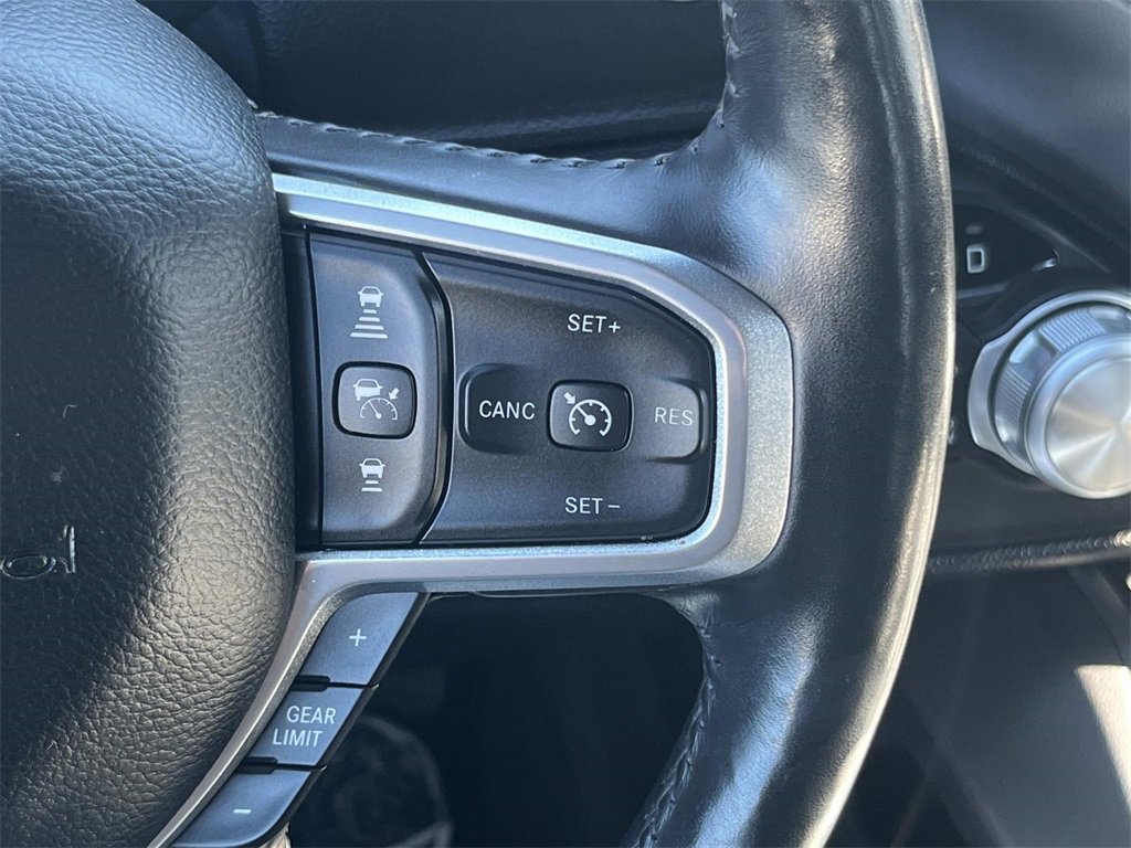 Used 2020 RAM 1500 Laramie image 27