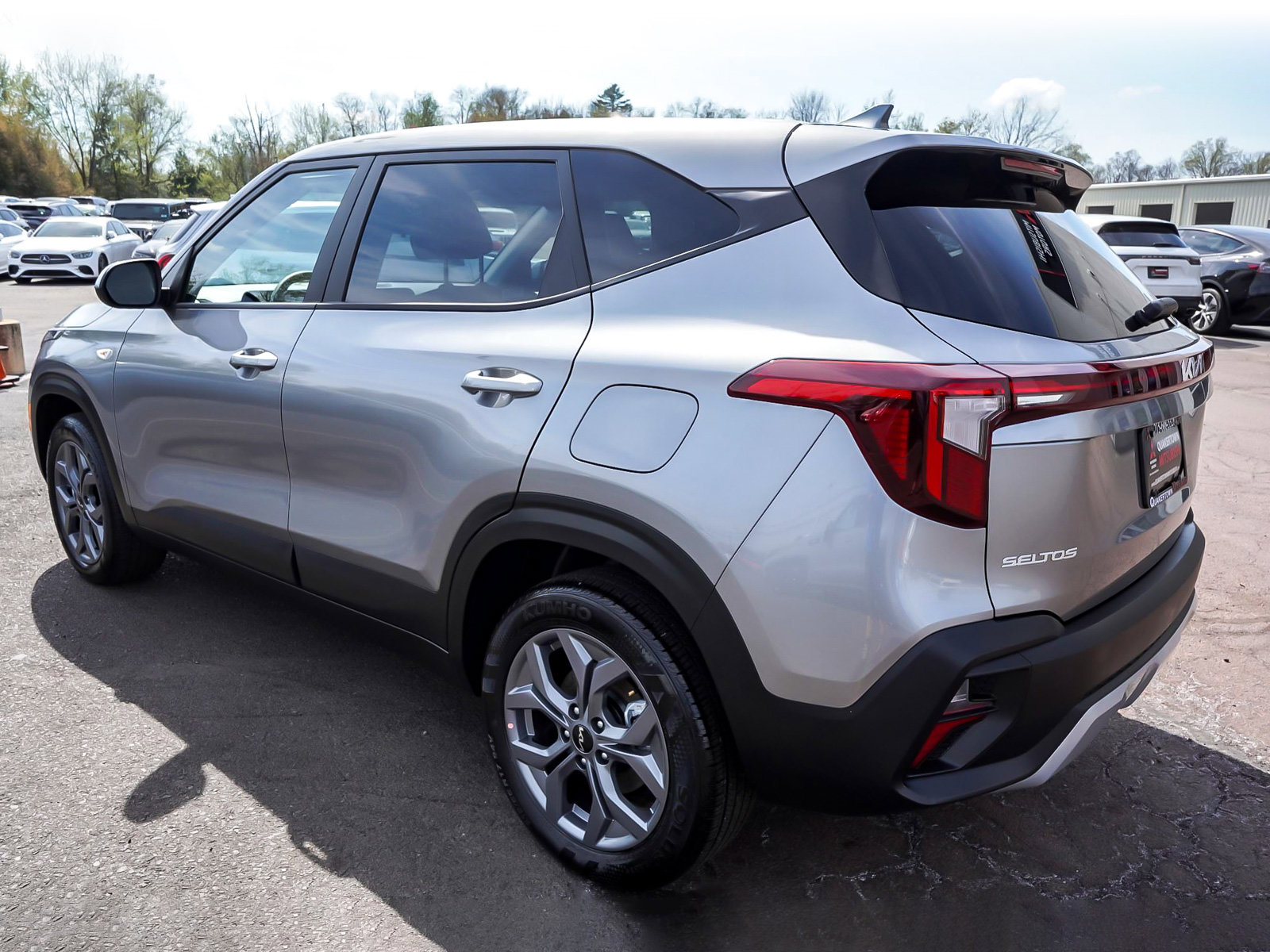 Used 2026 Kia Seltos LX AWD/4WD image 4