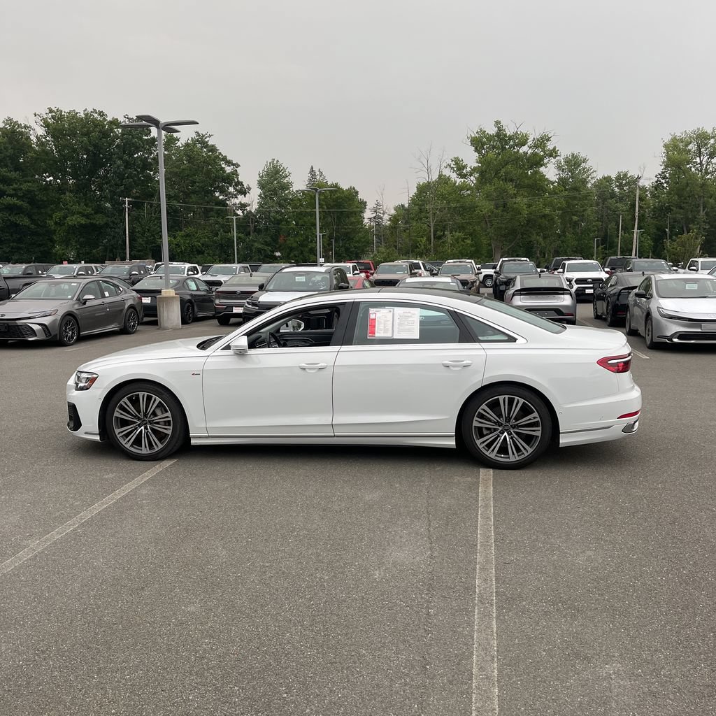 Used 2023 Audi A8 L 3.0T AWD/4WD image 21