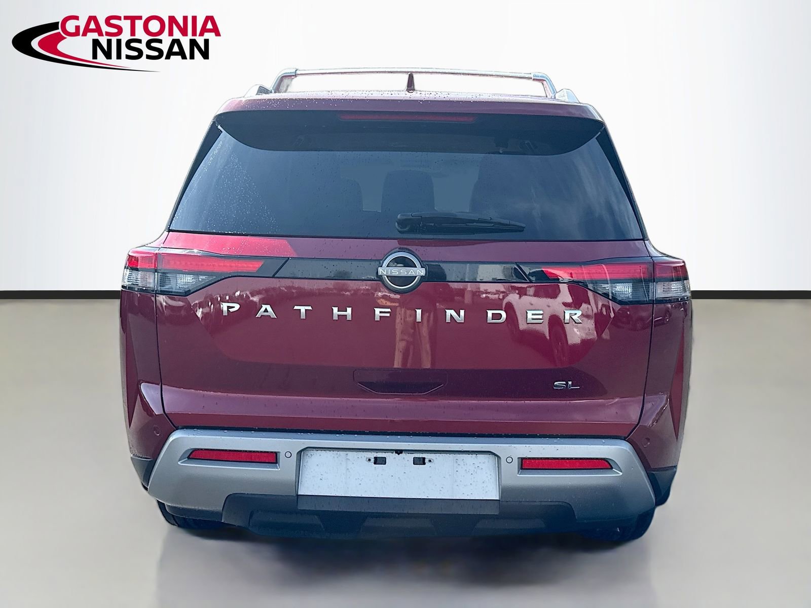 Used 2024 Nissan Pathfinder SL image 7