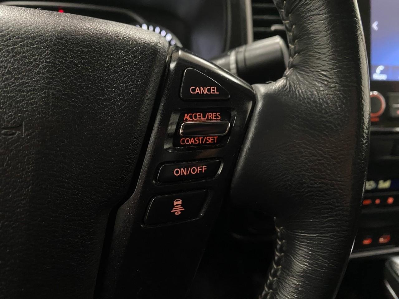 Used 2023 Nissan Frontier SV w/ SV Premium Package image 18