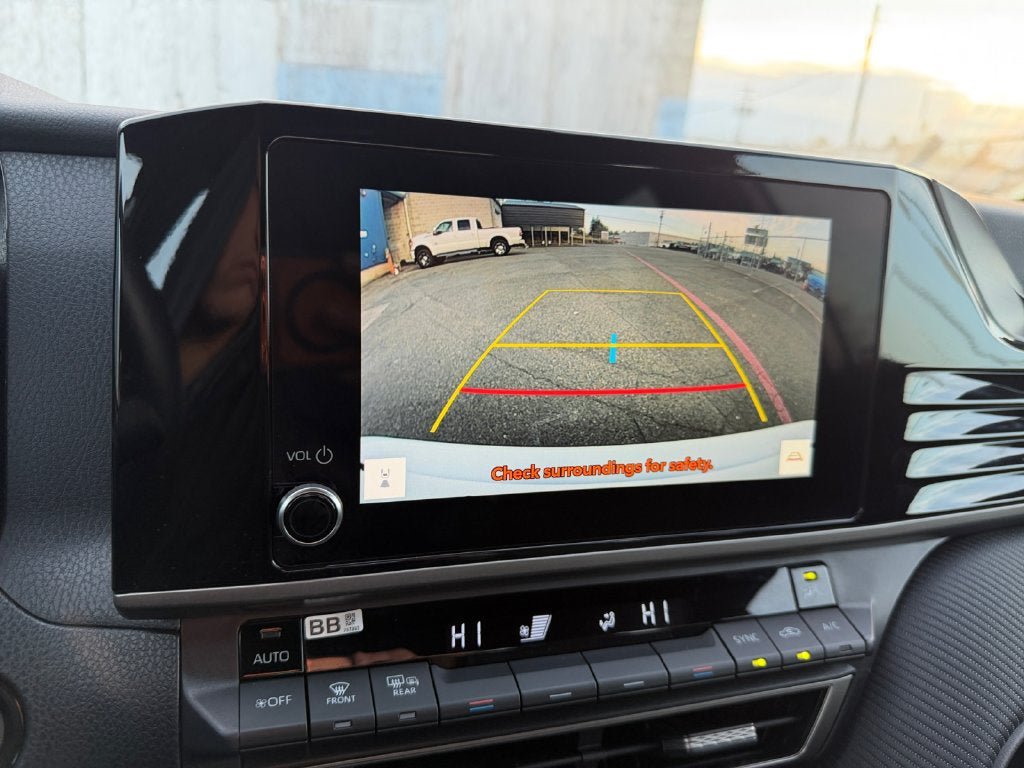 Used 2026 Toyota Camry SE FWD image 17