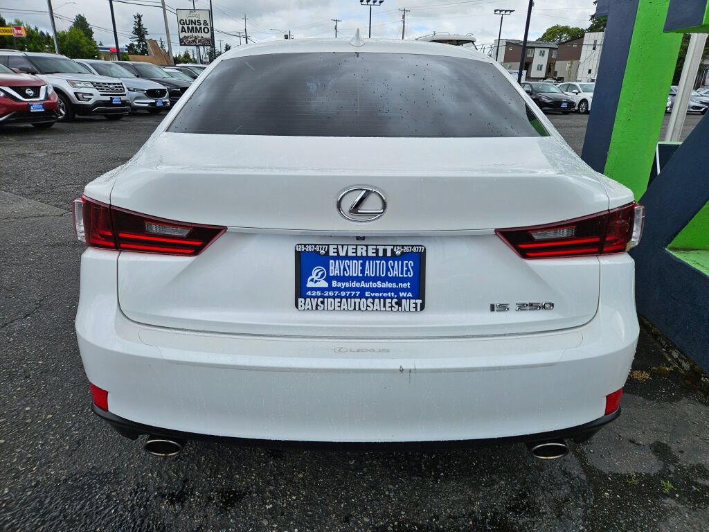 Used 2014 Lexus IS 250 RWD image 4
