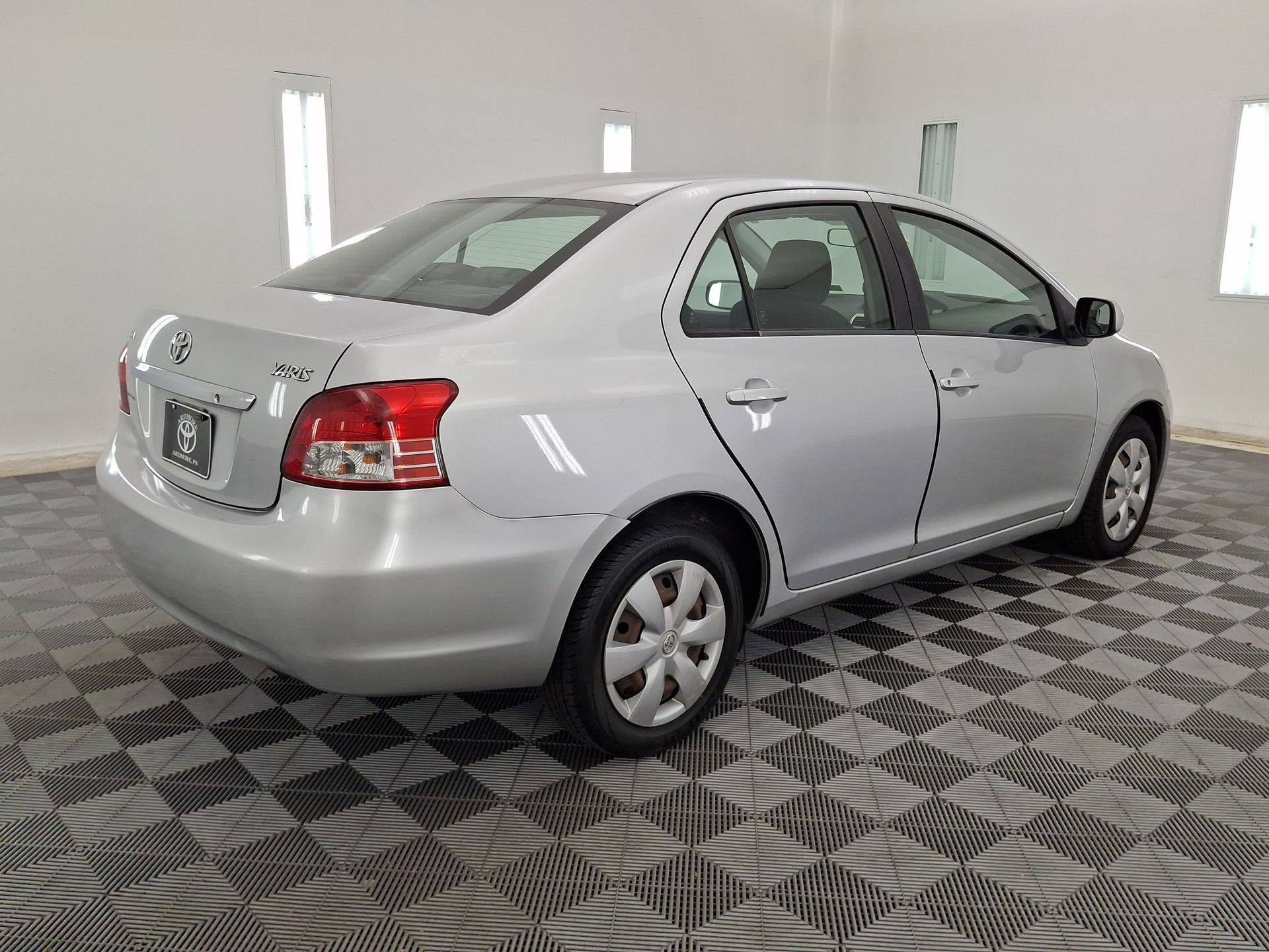 Used 2007 Toyota Yaris S FWD image 21