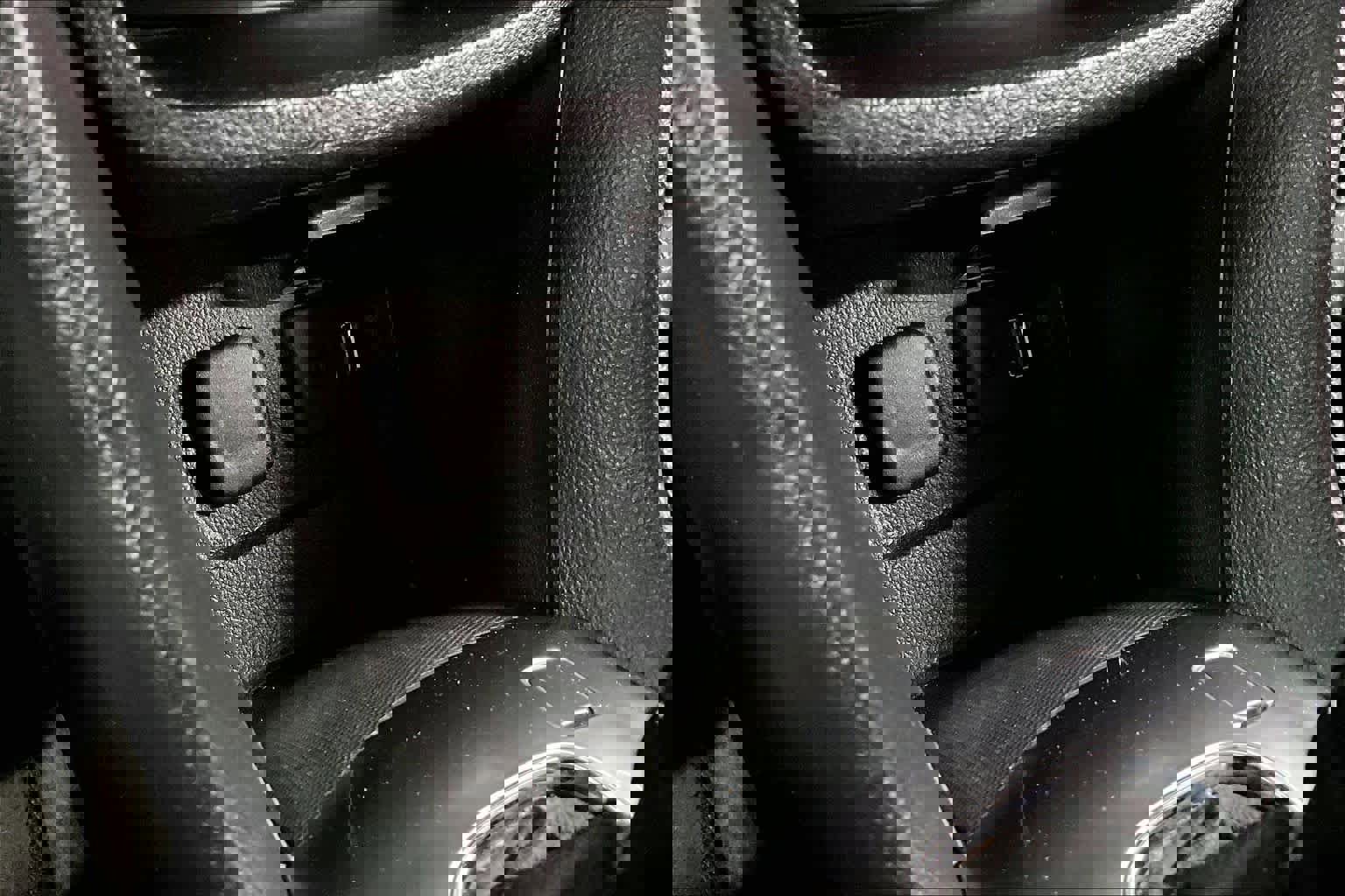 Used 2016 Buick Encore FWD image 34