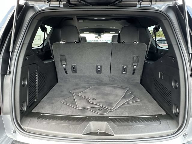 Used 2022 GMC Yukon XL SLE w/ Gmc Pro Safety Plus Package RWD image 22