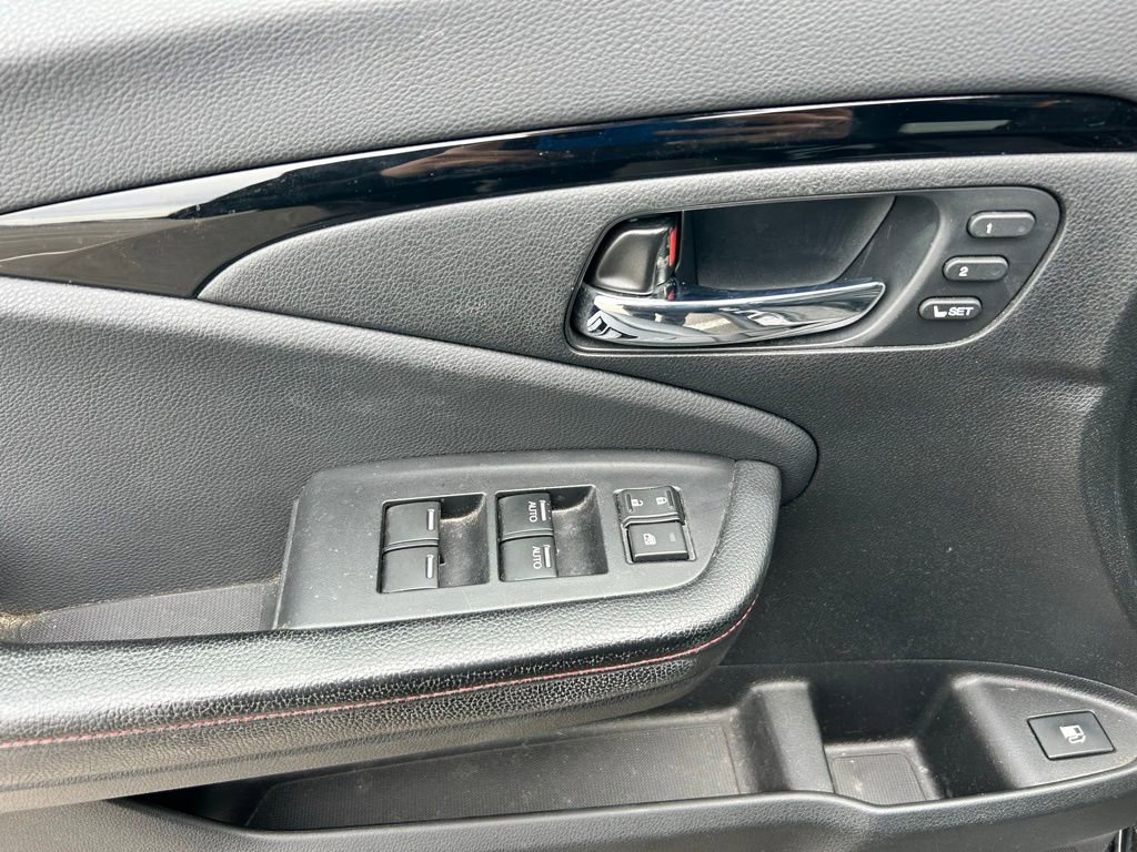 Used 2017 Honda Ridgeline Black Edition image 21