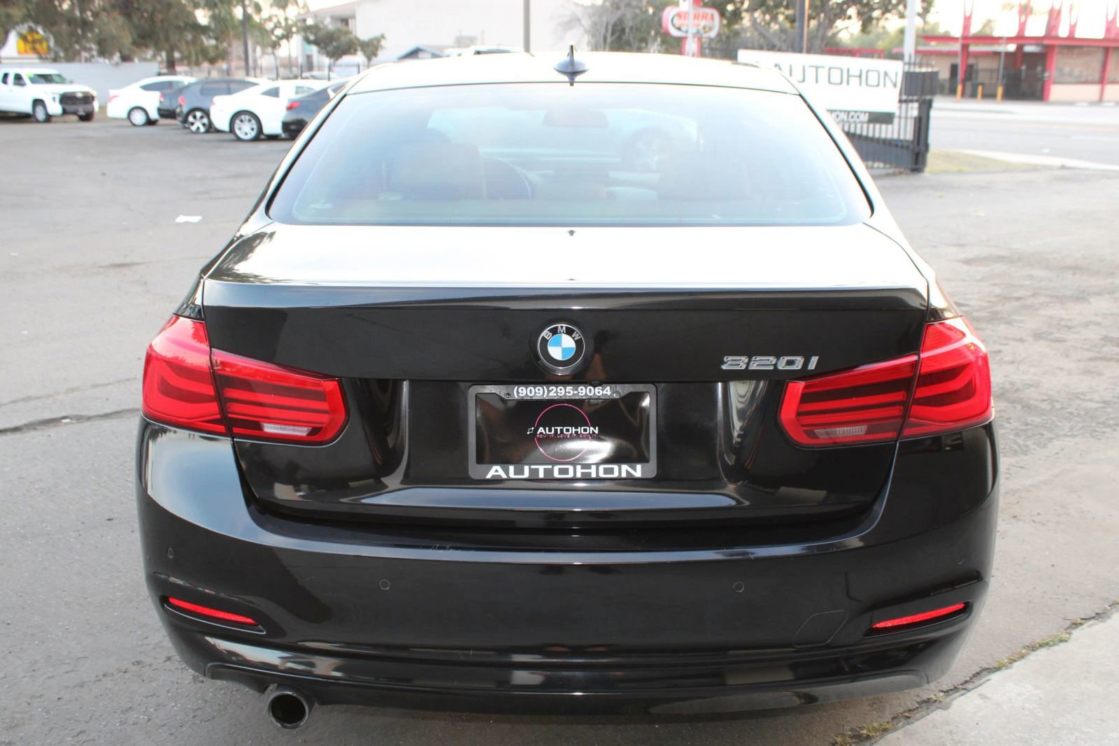 Used 2016 BMW 320i Sedan RWD image 30