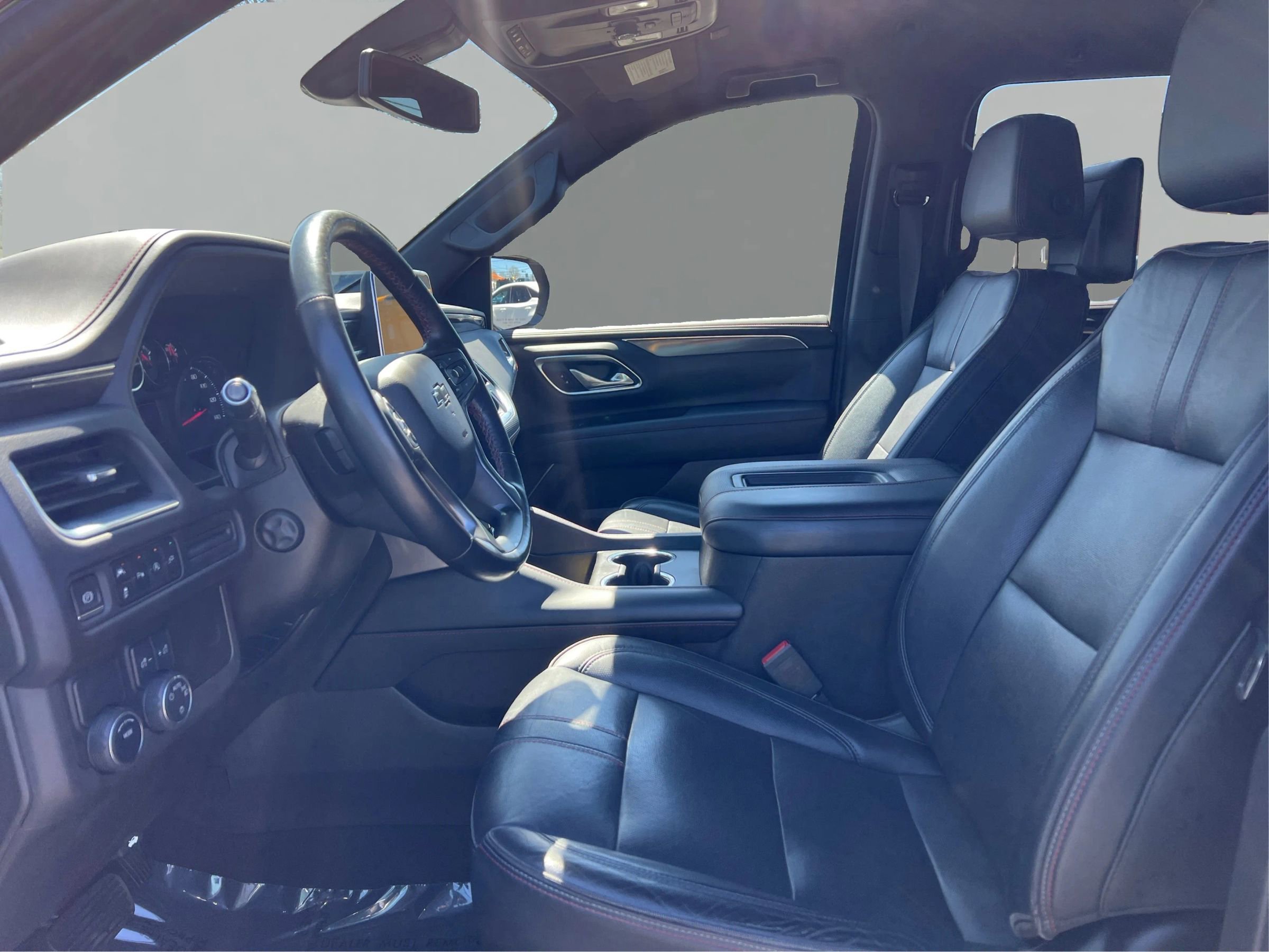 Used 2021 Chevrolet Suburban RST w/ Luxury Package image 9