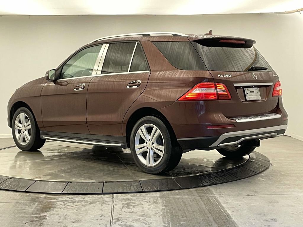 Used 2013 Mercedes-Benz ML 350 4MATIC image 3