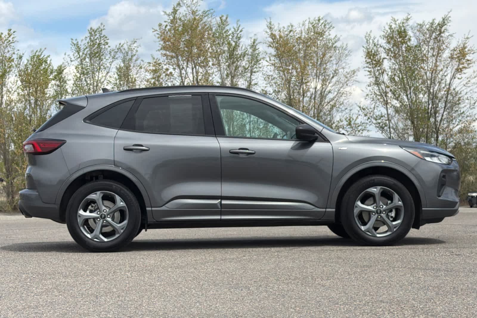 Certified 2024 Ford Escape ST-Line w/ Tech Pack #1 AWD/4WD image 8