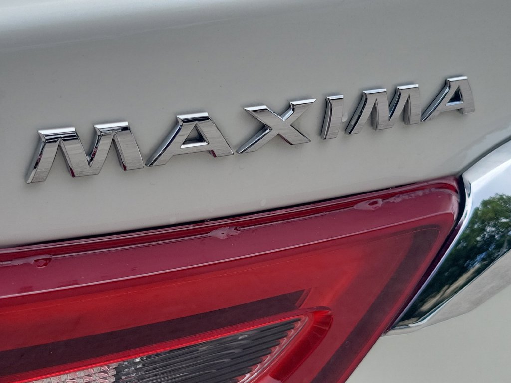 Used 2017 Nissan Maxima Platinum FWD image 14