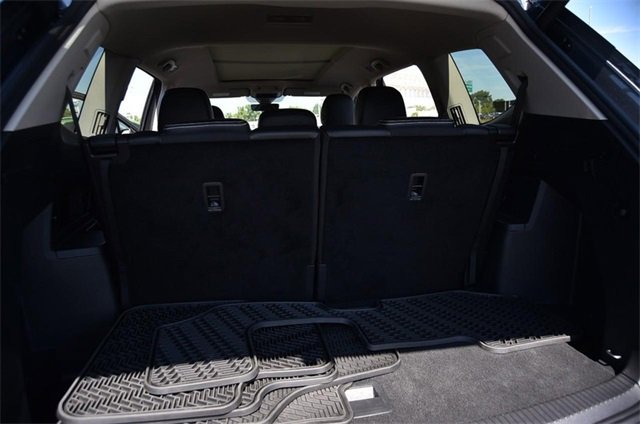 Used 2024 Volkswagen Atlas SEL Premium R-Line image 26