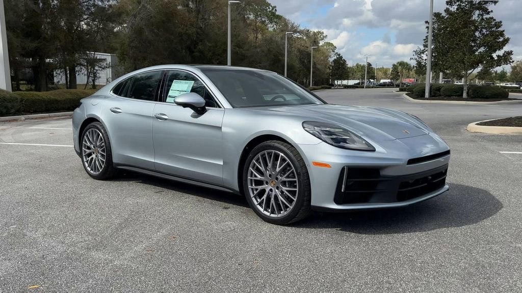 New 2025 Porsche Panamera 4 image 2