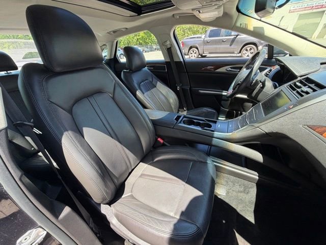 Used 2013 Lincoln MKZ FWD image 27