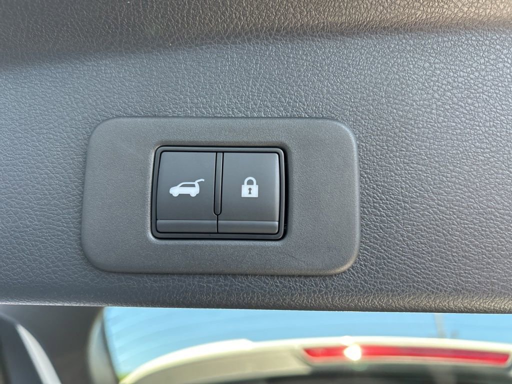 Used 2025 Nissan Murano Platinum w/ Cargo Package image 48