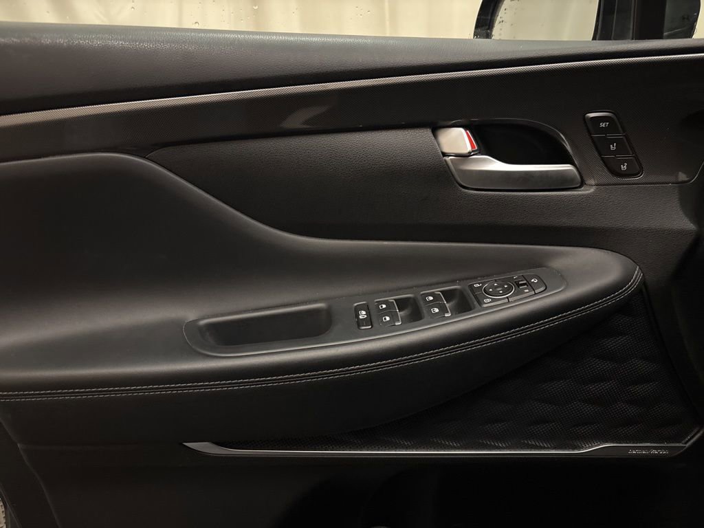 Certified 2022 Hyundai Santa Fe Limited image 9