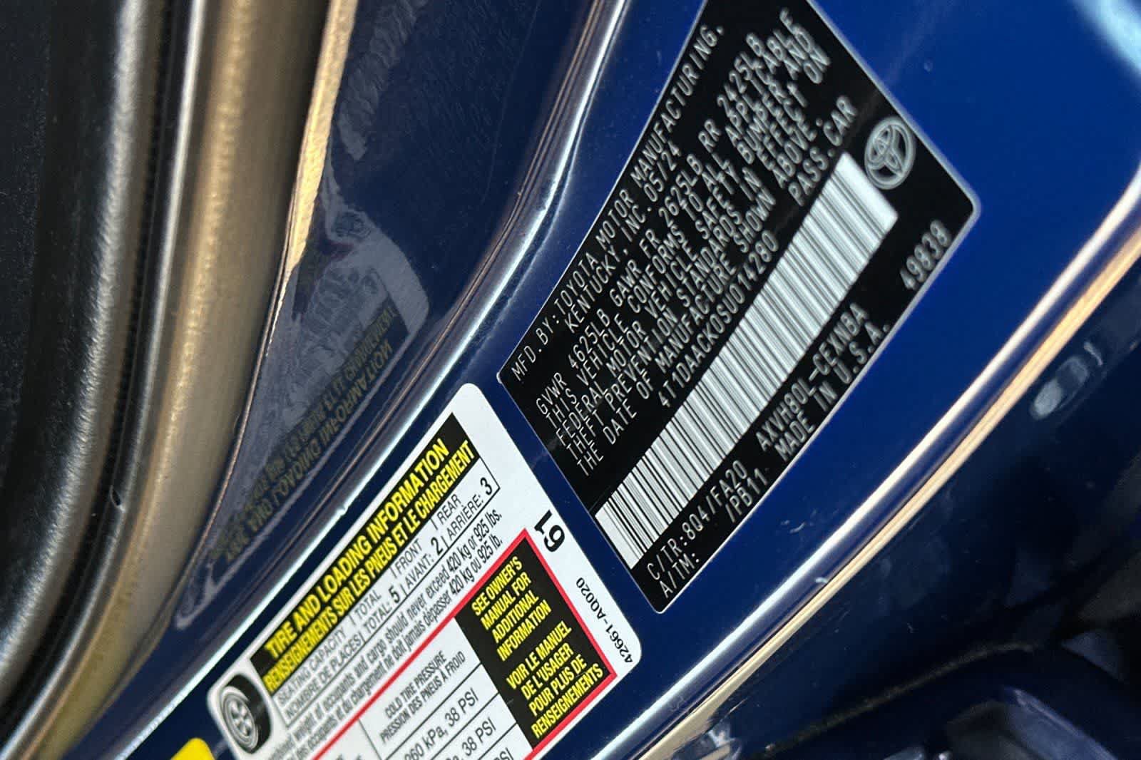 Used 2025 Toyota Camry LE FWD image 33