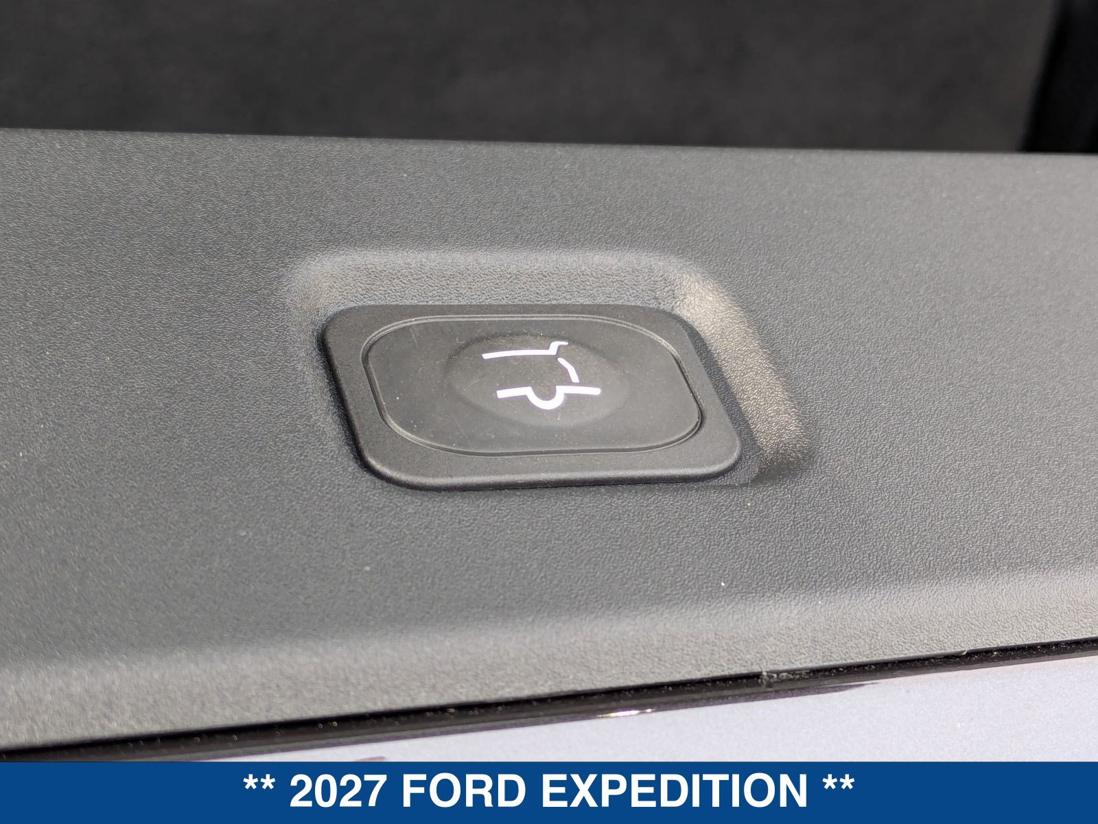 New 2027 Ford Expedition Active RWD image 16