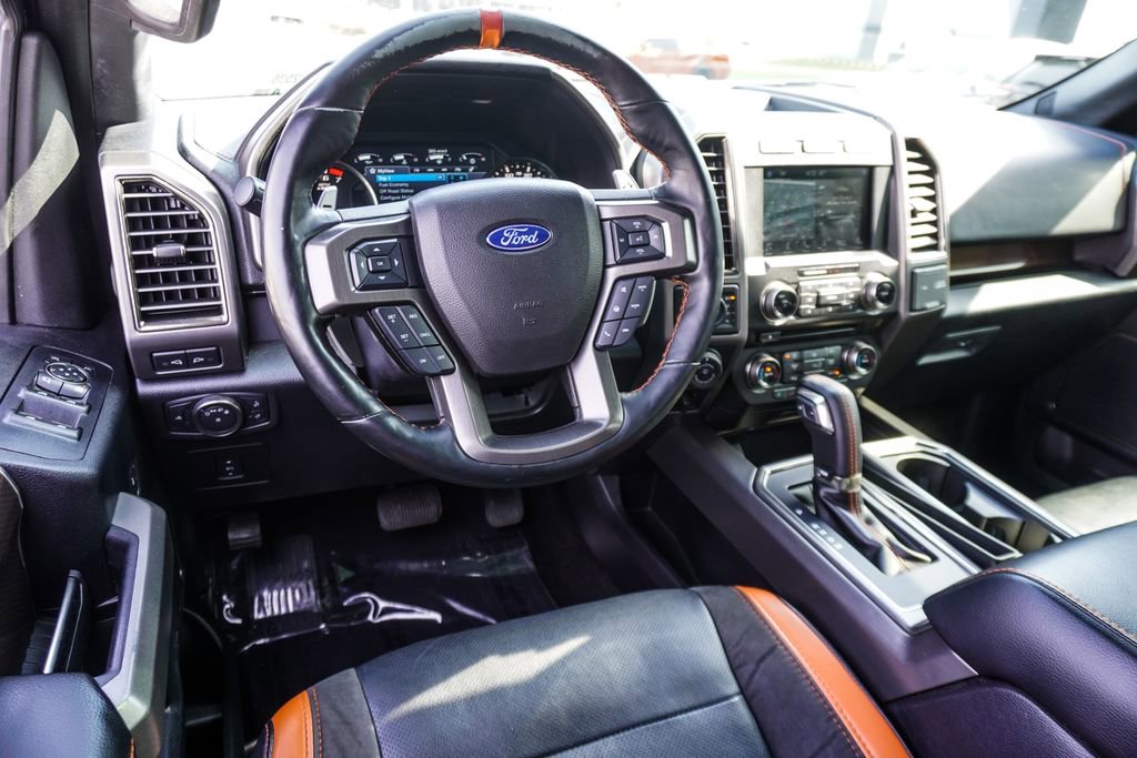 Used 2017 Ford F150 Raptor image 14
