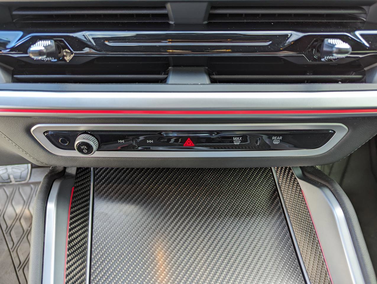 Used 2025 BMW XM AWD/4WD image 27
