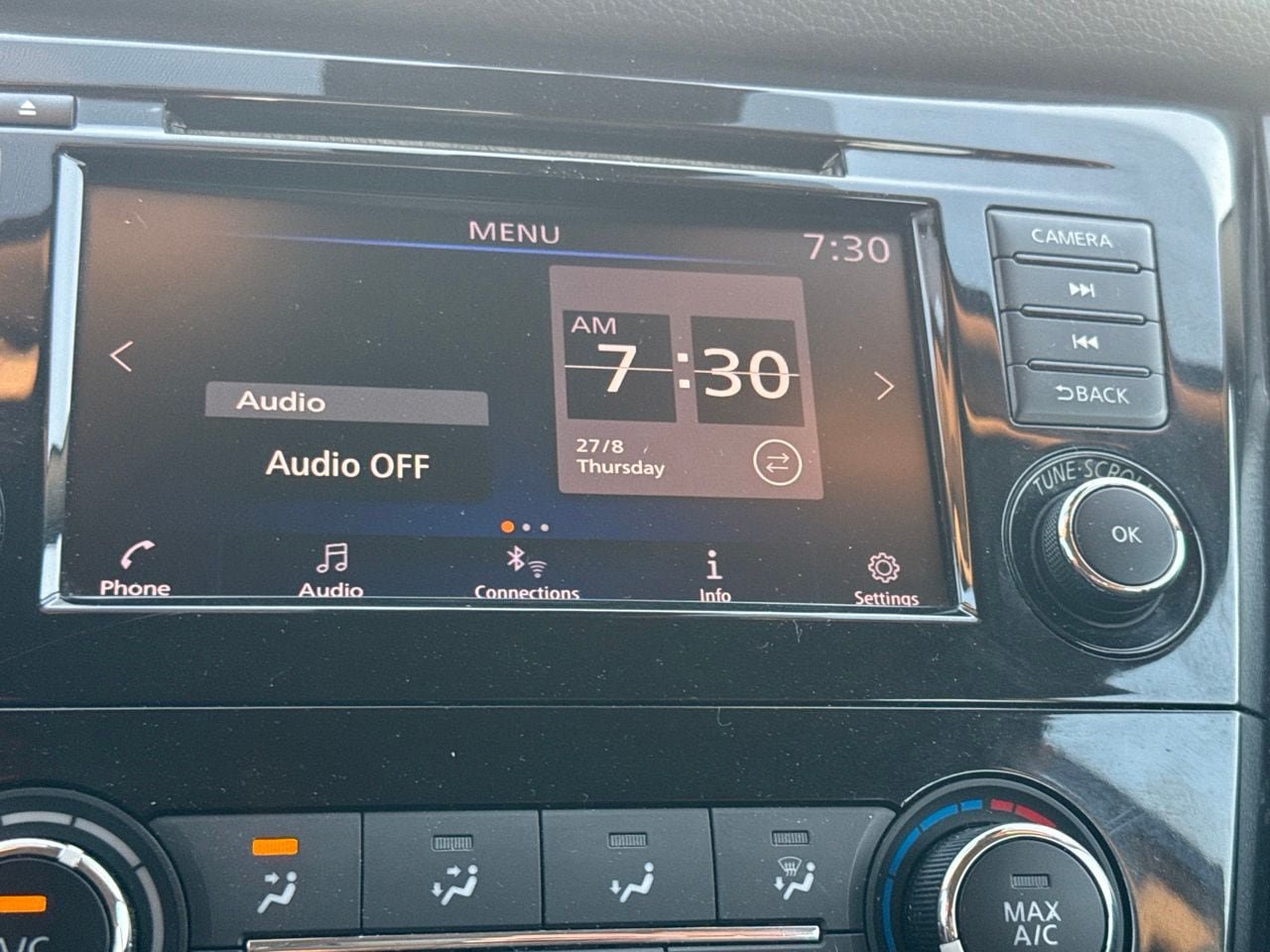 Used 2020 Nissan Rogue Sport S FWD image 46