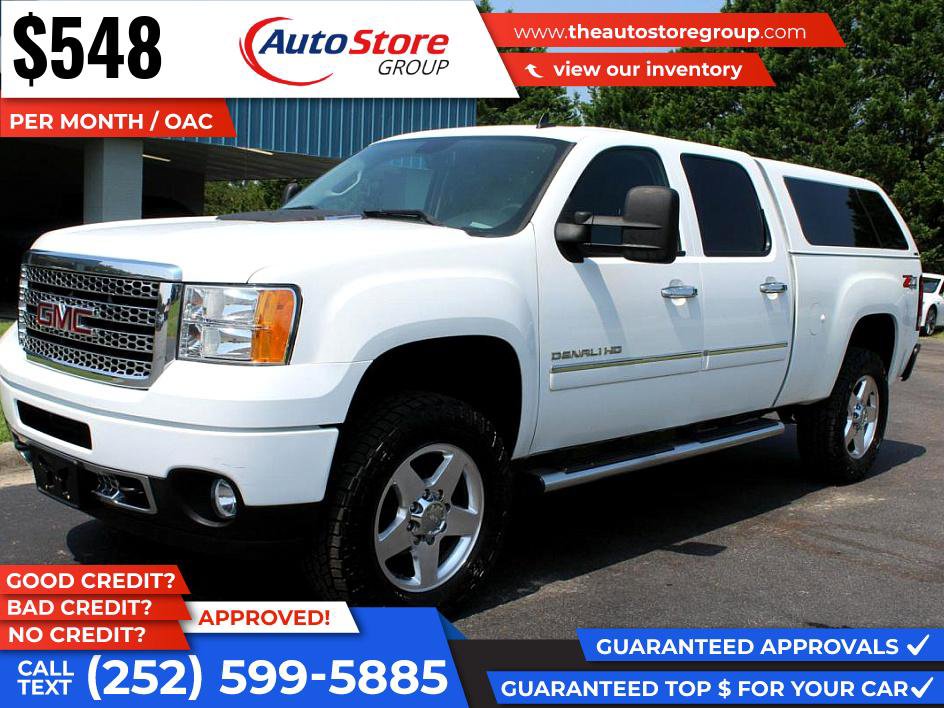 Used 2014 GMC Sierra 2500 Denali w/ Suspension Package, Off-Road image 2