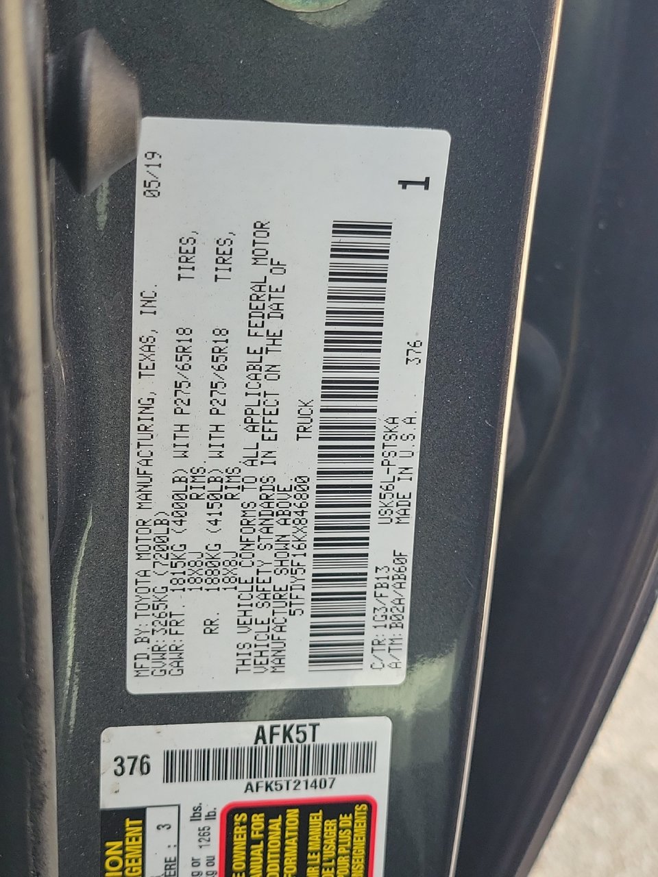Used 2019 Toyota Tundra SR5 w/ TRD Off Road Package AWD/4WD image 31