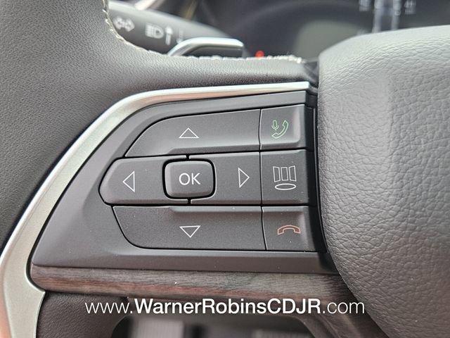 New 2025 Jeep Grand Cherokee Limited w/ Trailer Tow Package image 26