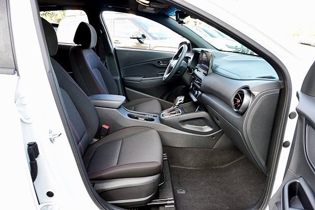 Certified 2022 Hyundai Kona N Line w/ Tech Package AWD/4WD image 17