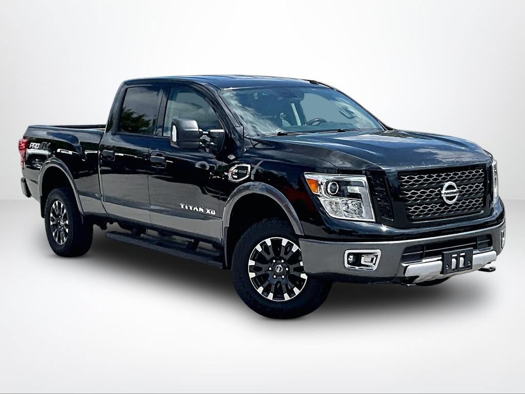 Used 2017 Nissan Titan PRO-4X AWD/4WD image 13