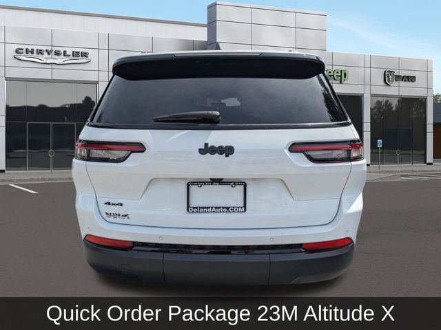 Used 2024 Jeep Grand Cherokee L Altitude AWD/4WD image 4