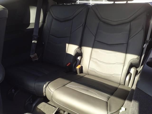 New 2025 Cadillac XT6 Premium Luxury w/ Platinum Package FWD image 18