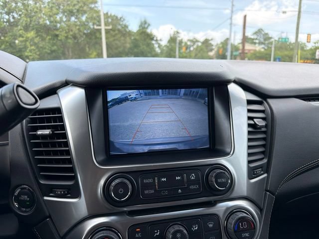 Used 2018 Chevrolet Suburban Premier RWD image 17