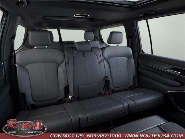 New 2026 Jeep Grand Wagoneer Limited w/ Premium Group II AWD/4WD image 16