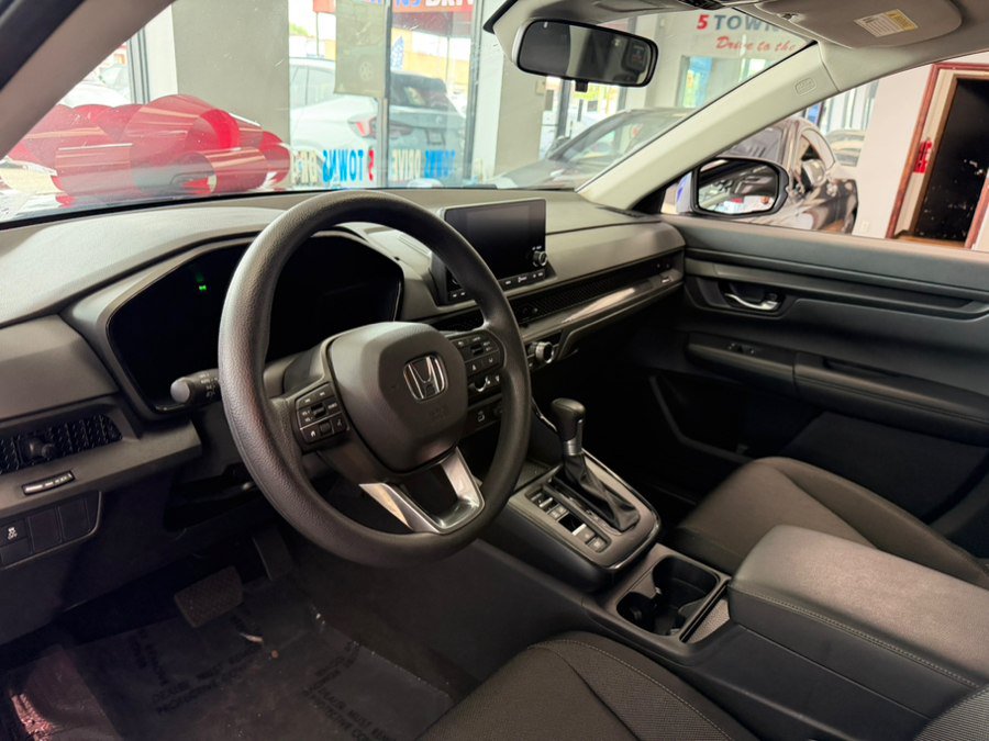 Used 2025 Honda CR-V LX image 17