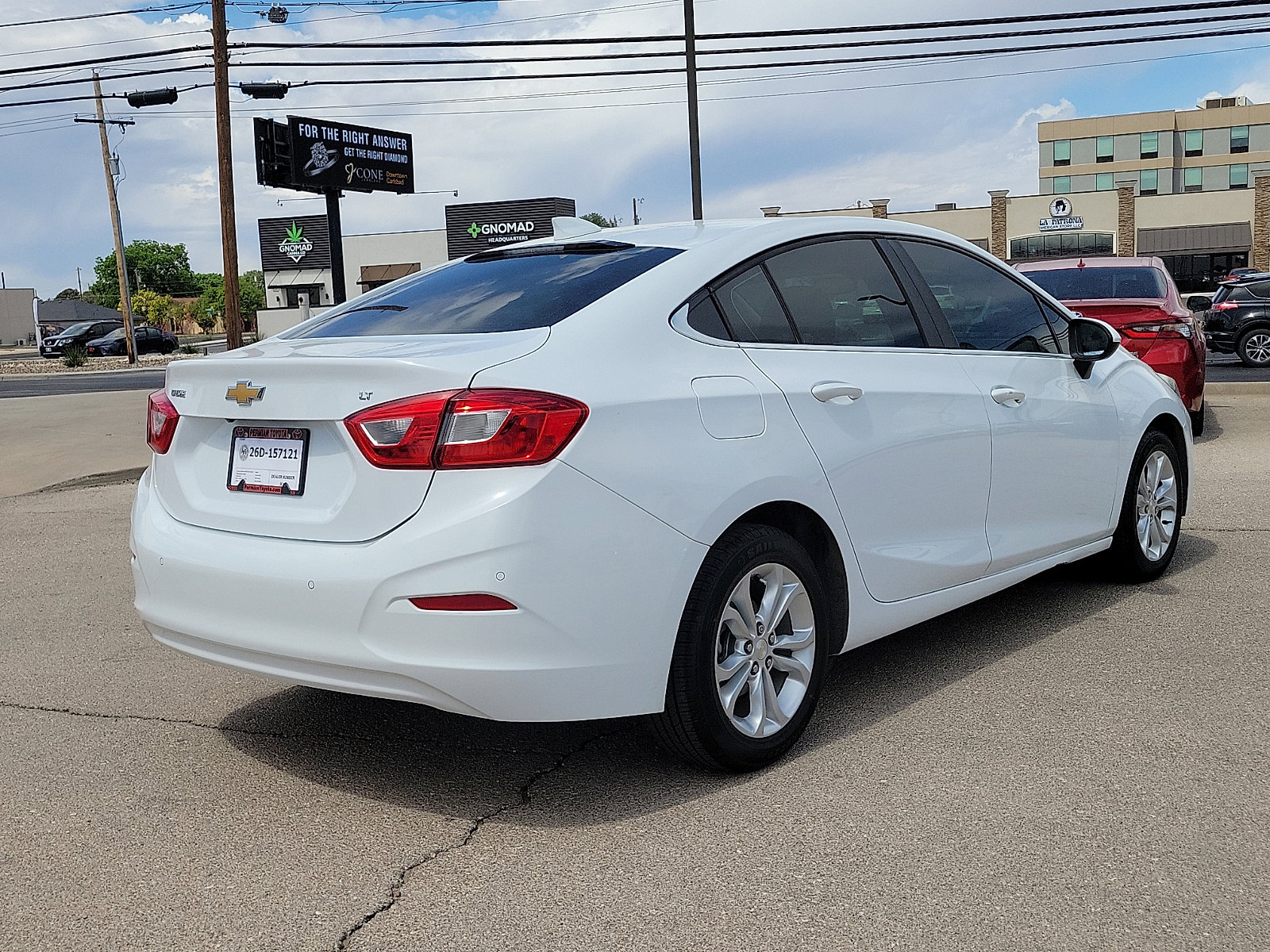 Used 2019 Chevrolet Cruze LT w/ Convenience Package FWD image 4