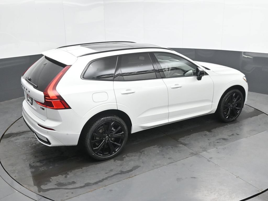 New 2026 Volvo XC60 T8 Ultra w/ Climate Package AWD/4WD image 25