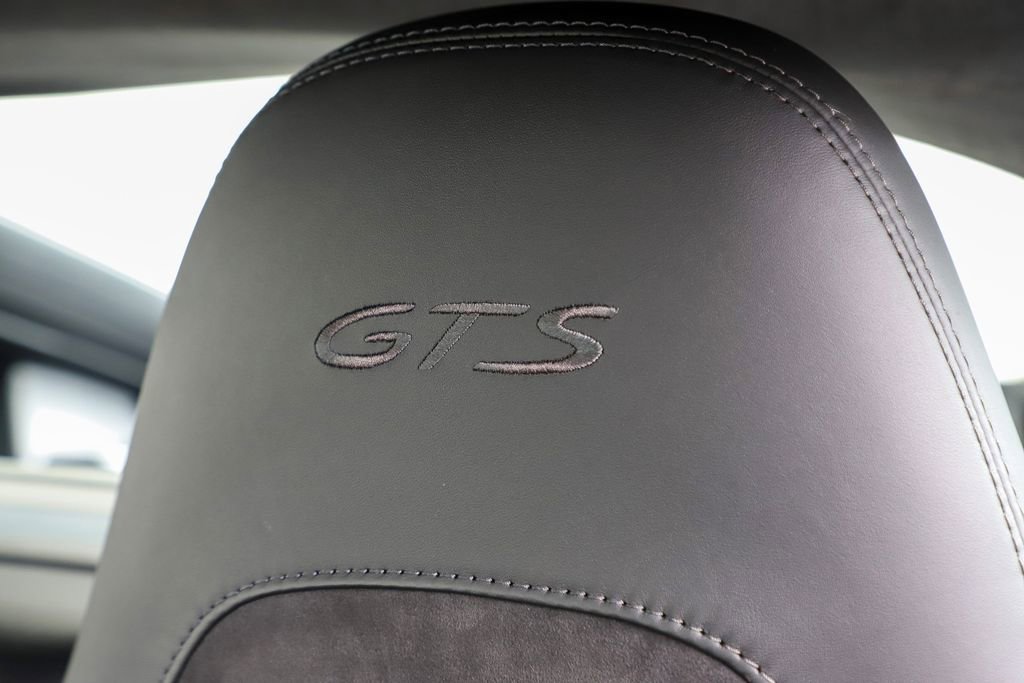 Used 2018 Porsche 718 Cayman GTS image 19