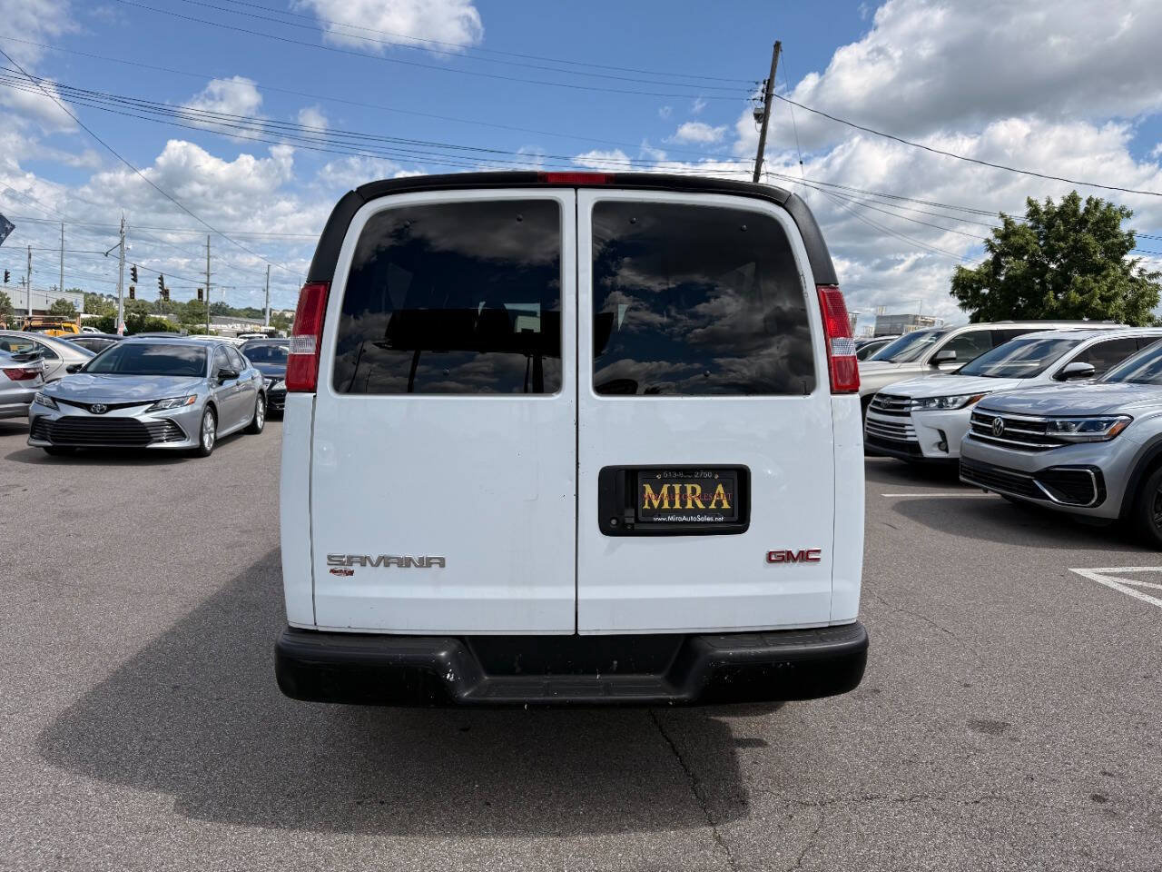 Used 2017 GMC Savana 3500 LS RWD image 7