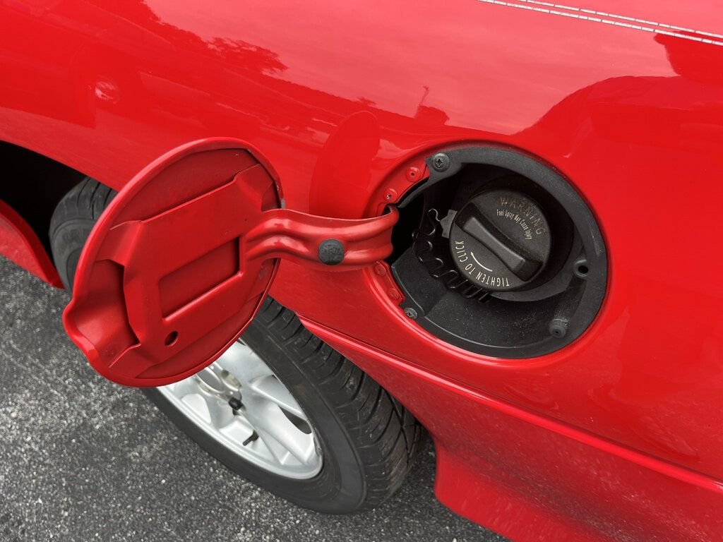Used 2000 Chevrolet Camaro LT RWD image 42