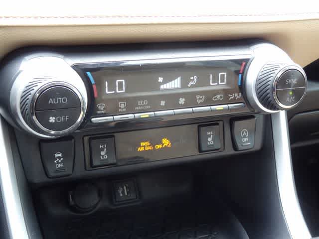Used 2024 Toyota RAV4 XLE w/ Convenience Package AWD/4WD image 29