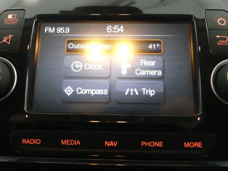 Used 2018 RAM ProMaster 2500 w/ Premium Appearance Group image 38