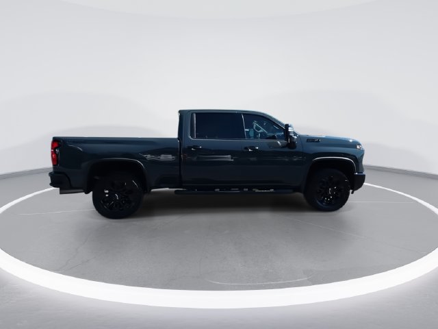 Used 2026 Chevrolet Silverado 2500 LTZ w/ LTZ Plus Package AWD/4WD image 9