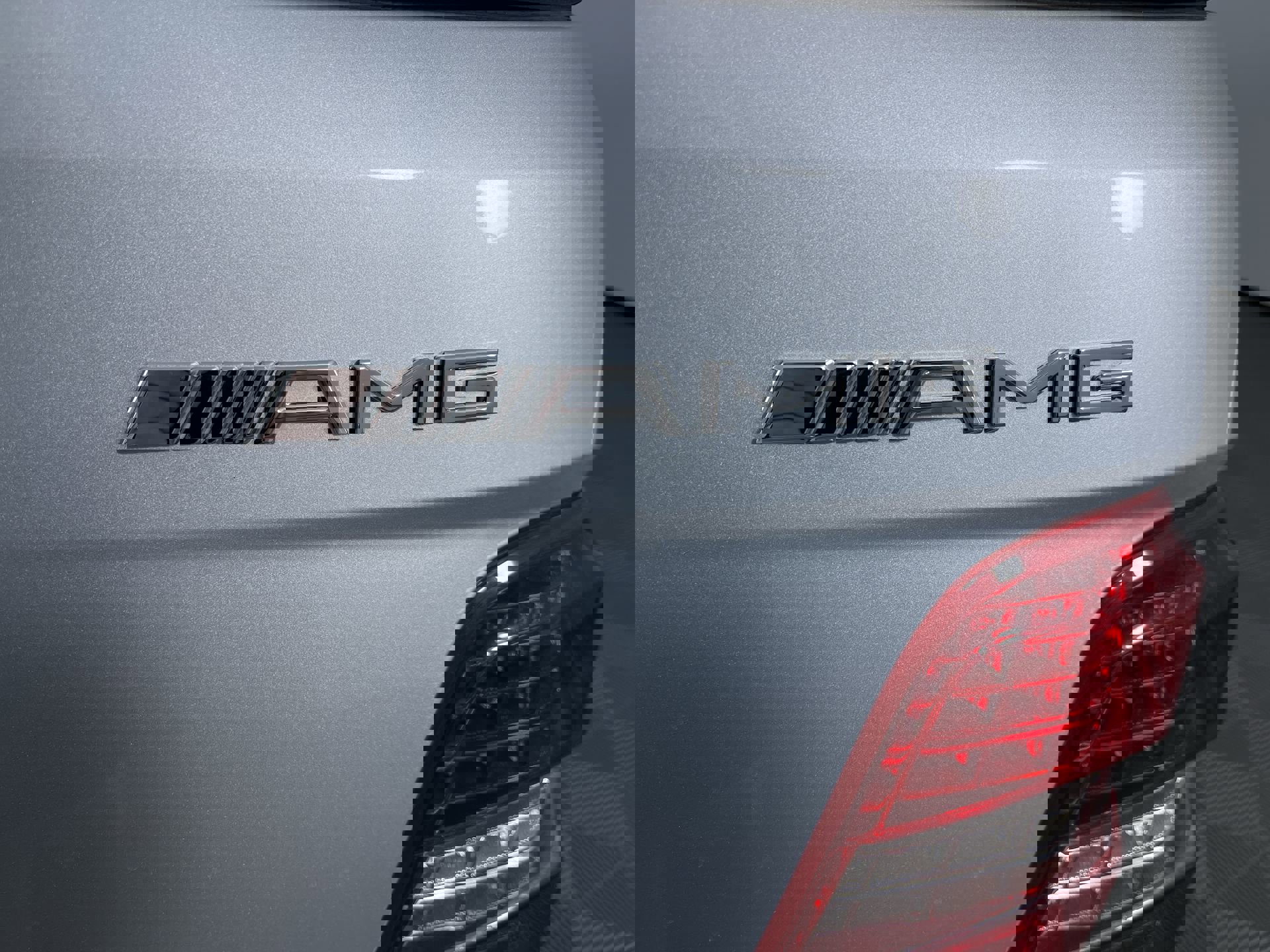 Used 2009 Mercedes-Benz ML 63 AMG 4MATIC image 24