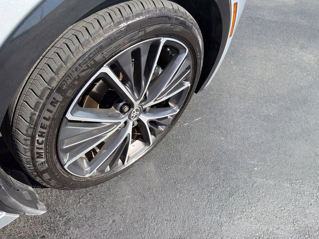 Certified 2026 Toyota Prius XLE AWD/4WD image 6